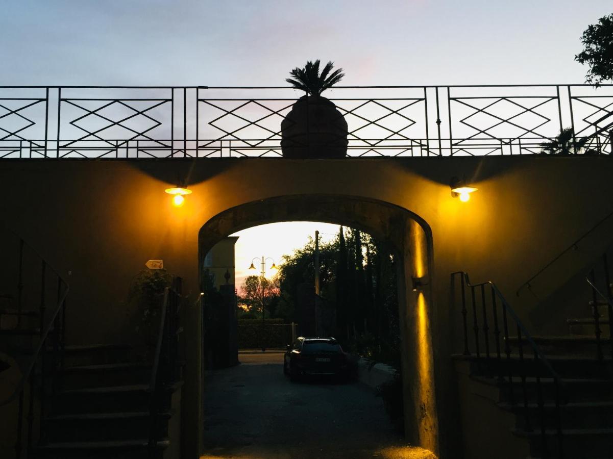 B&B L' Orangerie Пиетрасанта Екстериор снимка