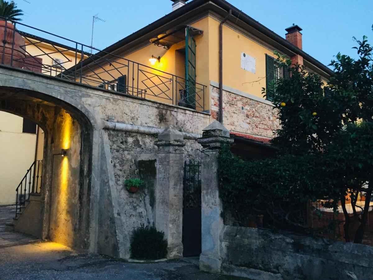 B&B L' Orangerie Пиетрасанта Екстериор снимка