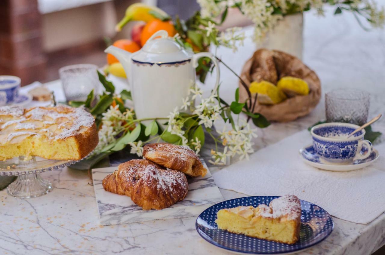 B&B L' Orangerie Пиетрасанта Екстериор снимка